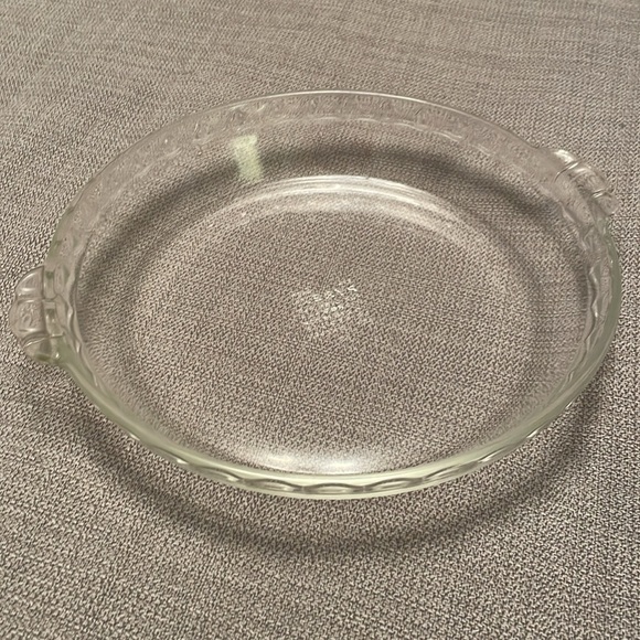 Vintage Pyrex #229 Pie Plate Deep Dish Clear Glass Handles Fluted Scalloped Rim - Picture 6 of 10